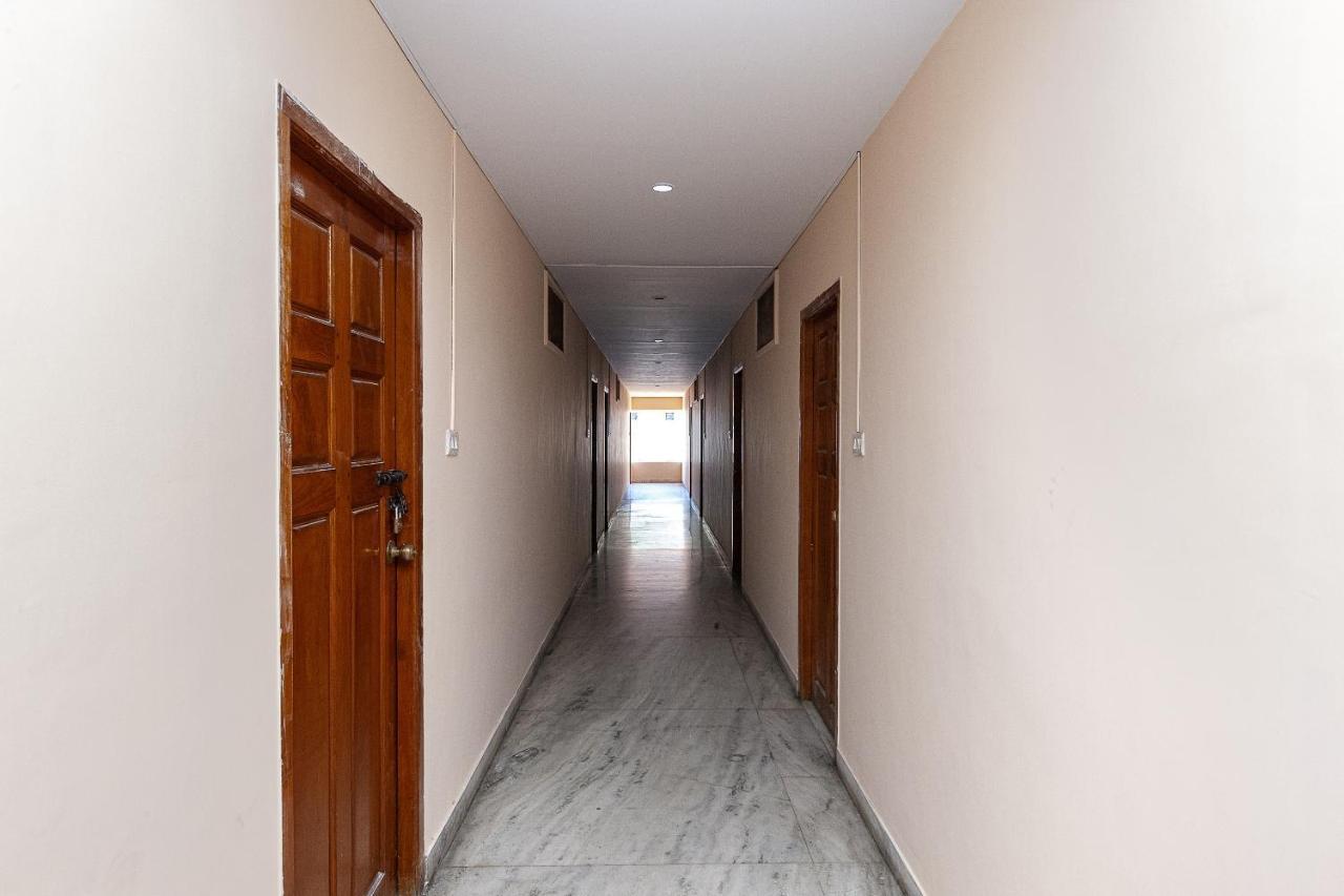 Oyo 38559 Ramana Residency Hotel Tiruvannāmalai Exterior foto